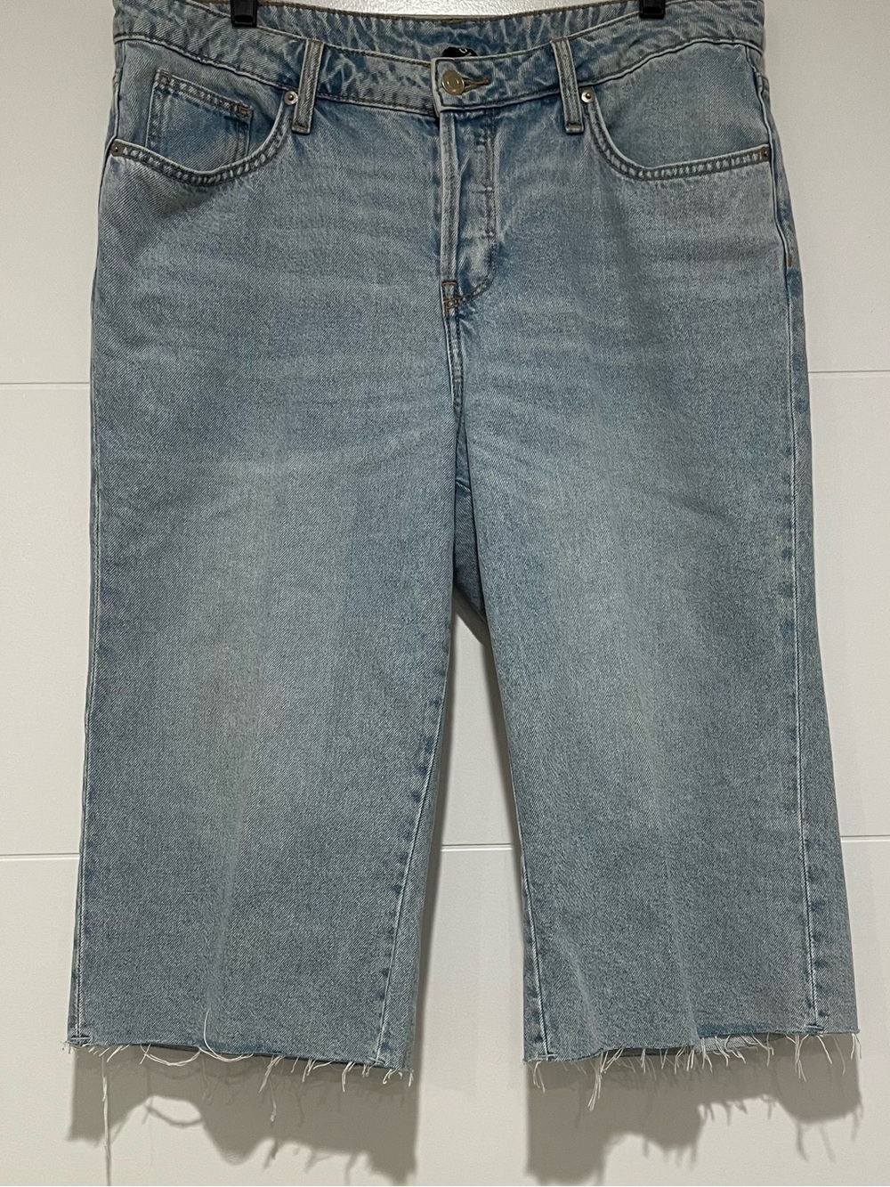 H&M Light Blue Denim Shorts with Contrast Stitching